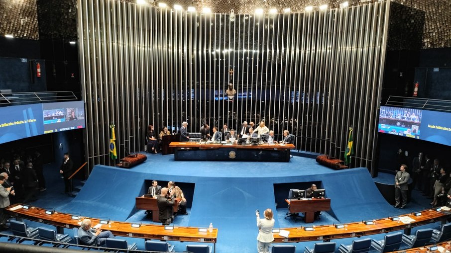 Plenário do Senado esvaziado Plenário do Senado esvaziado