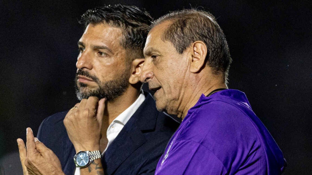 Ram%C3%B3n%20D%C3%ADaz%20recusou%20o%20Corinthians%20para%20esperar%20o%20River%20