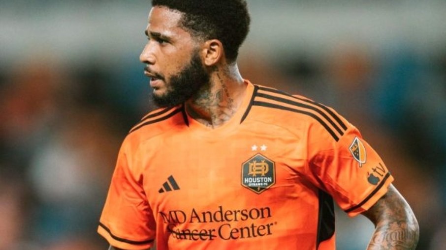 Palmeiras acerta a contratação do zagueiro Micael, do Houston Dynamo Palmeiras acerta a contratação do zagueiro Micael, do Houston Dynamo
