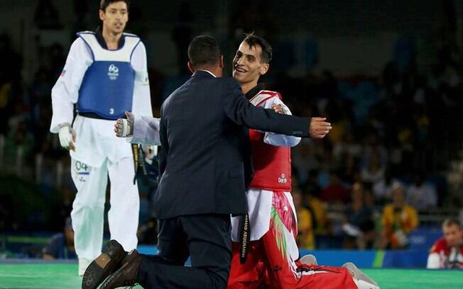 Ahmad Abu-Ghaush conquistou primeira medalha da história da Jordânia, e logo um ouro Ahmad Abu-Ghaush conquistou primeira medalha da história da Jordânia, e logo um ouro