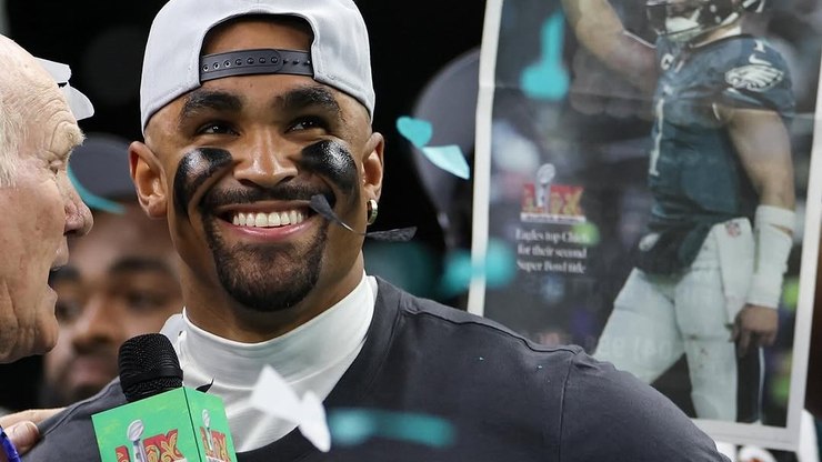 NFL: Tom Brady manda recado a Jalen Hurts, MVP do Super Bowl LIX
