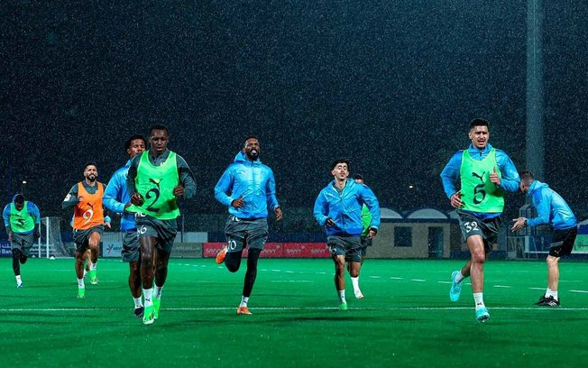 Jogadores do Al-Hilal durante treinamento da equipe - Foto: Divulgação / Al-Hilal