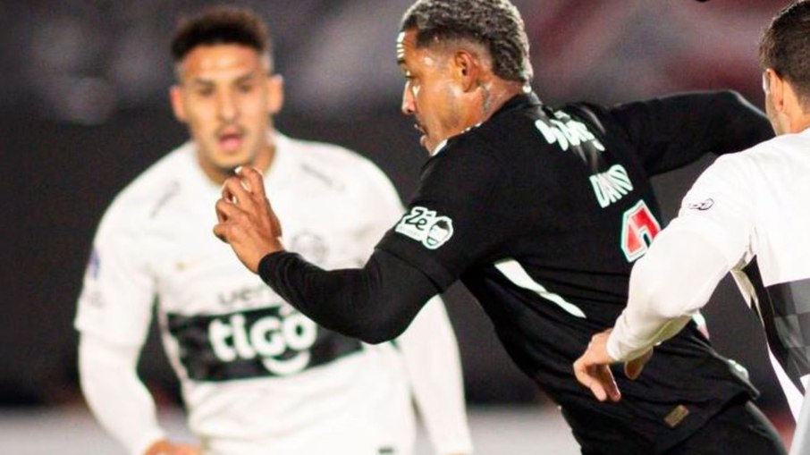 Vasco foi derrotado pelo Olimpia nesta quarta-feira Vasco foi derrotado pelo Olimpia nesta quarta-feira