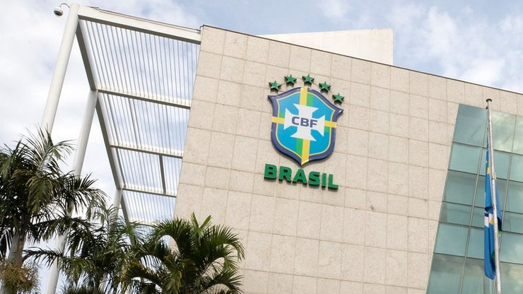 Veja%20a%20lista%20dos%2021%20clubes%20que%20ir%C3%A3o%20%22boicotar%22%20as%20elei%C3%A7%C3%B5es%20da%20CBF
