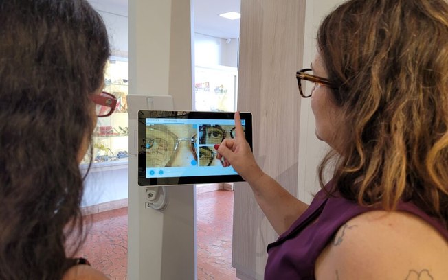 Prestes a completar 55 anos, Ótica Mirassol investe em tecnologia que torna mais precisa a medição para produção de lentes digitais Prestes a completar 55 anos, Ótica Mirassol investe em tecnologia que torna mais precisa a medição para produção de lentes digitais