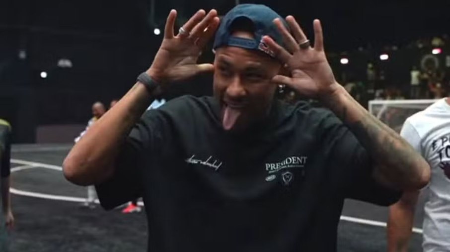 Em dia de convocação, Neymar participa de jogo da Kings League