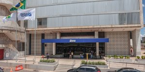 Caso Master: PF adia 3 depoimentos sobre compra do banco pelo BRB