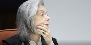 Alvo de misoginia, Cármen Lúcia resiste a pressão para deixar STF