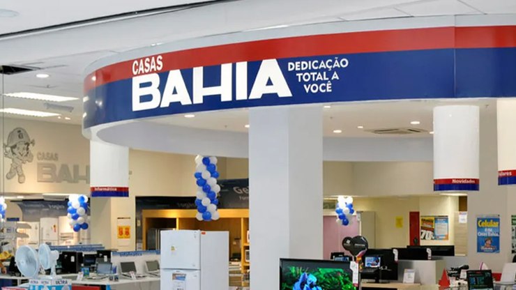 Casas%20Bahia%3A%20trabalhadores%20protestam%20ap%C3%B3s%20demiss%C3%A3o%20em%20massa
