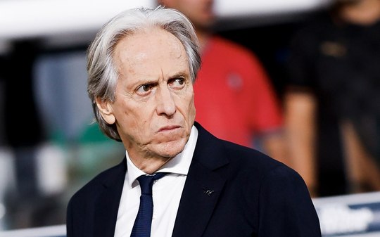 Ídolo do Fla, Jesus questiona redução de estrangeiros no Brasil