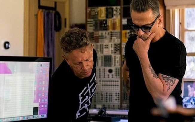 Depeche Mode volta aos estúdios, após morte de Andy Fletcher