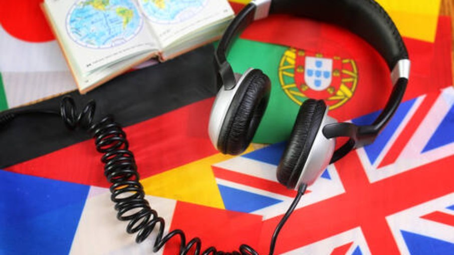 O estudo de outros idiomas é um diferencial curricular, além de facilitar a interação com pessoas de diferentes culturas. O estudo de outros idiomas é um diferencial curricular, além de facilitar a interação com pessoas de diferentes culturas.