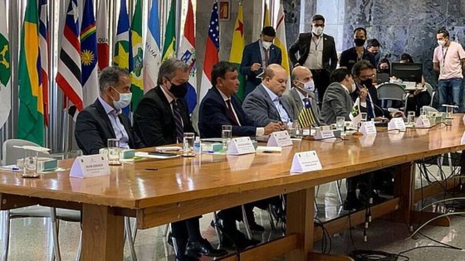 Governadores pedirão reunião com Bolsonaro