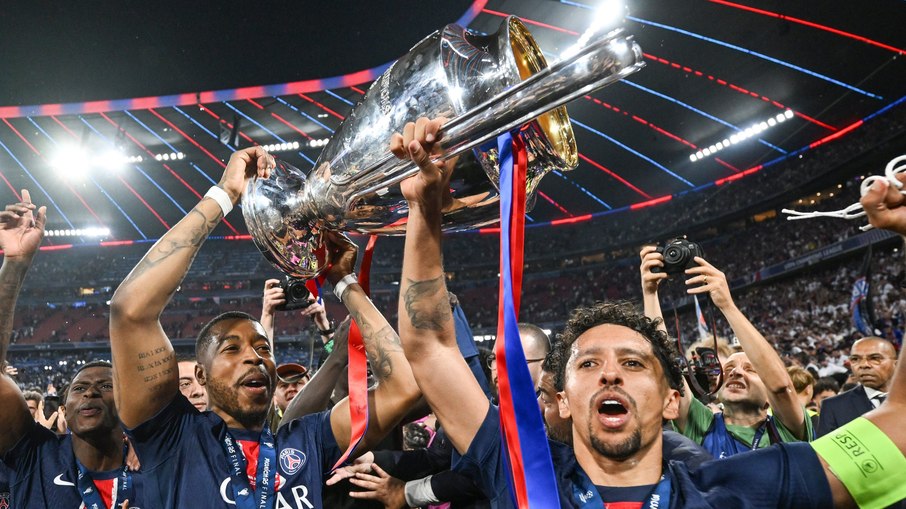 Atual campeão europeu, PSG já buscou a contratação de Vini Jr. no passado Atual campeão europeu, PSG já buscou a contratação de Vini Jr. no passado