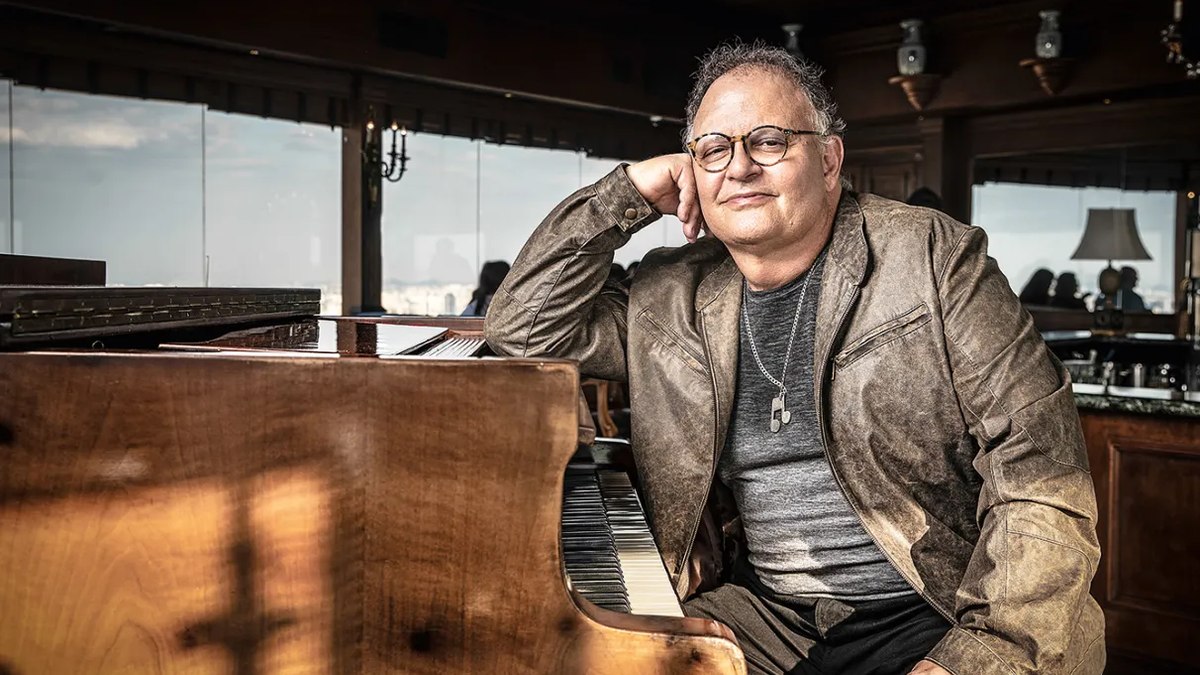 O cantor e compositor Guilherme Arantes O cantor e compositor Guilherme Arantes