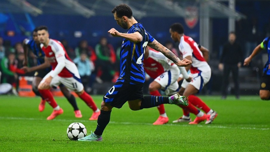 Inter de Milão bate Arsenal no San Siro e segue invicta na Champions League