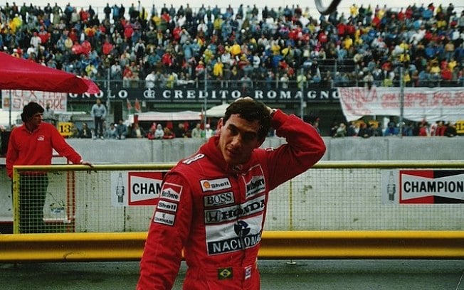 Clubes homenageiam Ayrton Senna