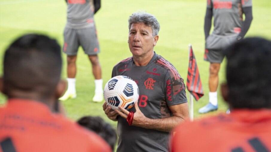 Renato Gaúcho é criticado por trabalho no Flamengo