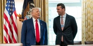 Governo Trump cita brasileiro punido por comemorar morte de Kirk