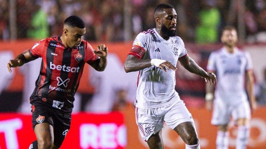 Flamengo derrotou o Vitória por 2 a 1 no Barradão