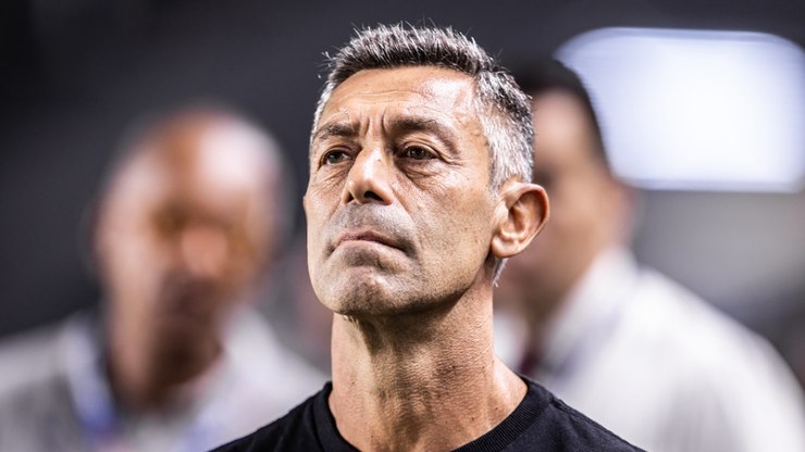 Pedro%20Caixinhaabre%20a%C3%A7%C3%A3o%20na%20Fifa%20por%20d%C3%ADvida%20de%20rescis%C3%A3o
