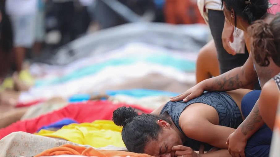 Operação Contenção em imagens: cenário de guerra Operação Contenção em imagens: cenário de guerra