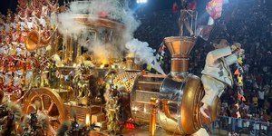 Viradouro é a grande campeã do Carnaval 2026 do RJ