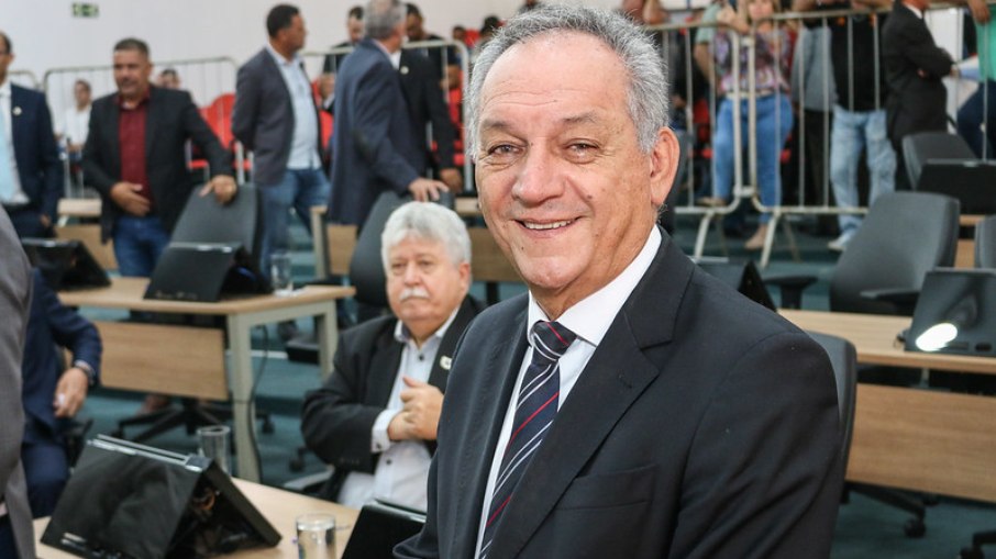 Luiz Rossini (PV), eleito Presidente da Câmara