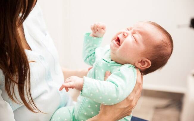 A intenção da mãe ao publicar o método de aliviar cólica em bebê é ajudar outras mães que estão sofrendo com o mesmo