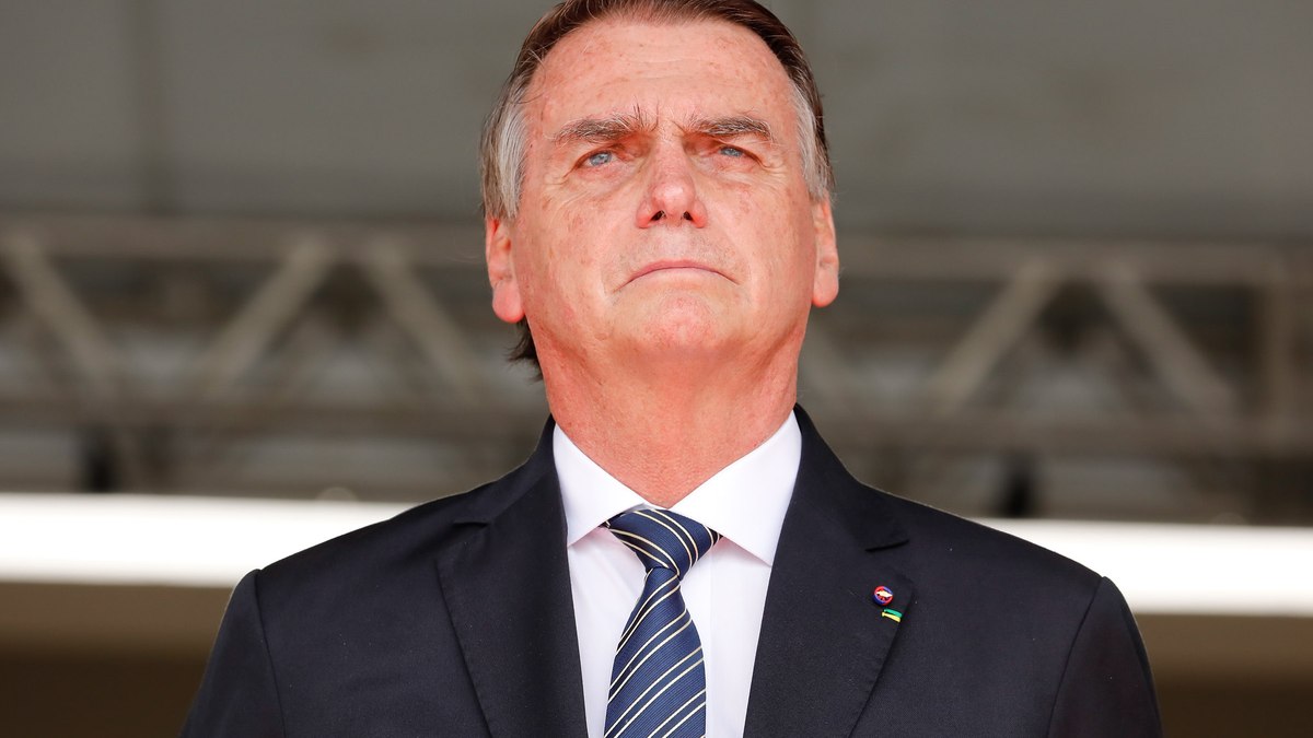 O presidente Jair Bolsonaro quer se manter como o líder da oposição
