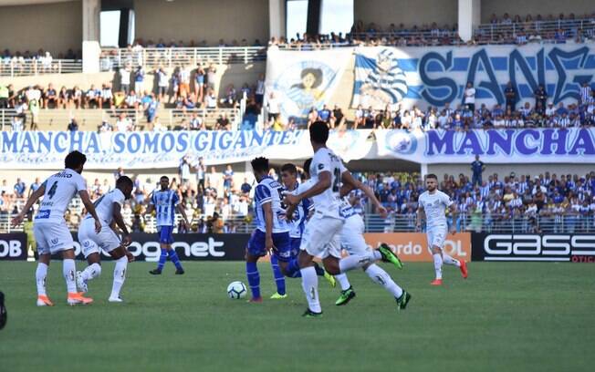 CSA e Santos empataram sem gols em Alagoas