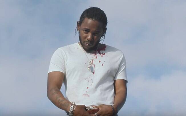 Kendrick Lamar no clipe de 