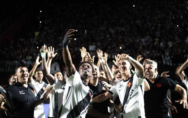 Vasco eliminou o Vitória e garantiu vaga na semifinal da Copa do Brasil