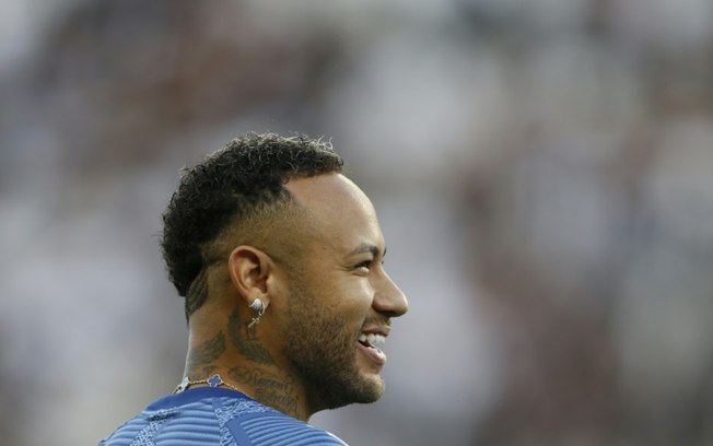 Neymar antes de uma partida do Santos pelo Campeonato Paulista, em 9 de março de 2025 em São Paulo Neymar antes de uma partida do Santos pelo Campeonato Paulista, em 9 de março de 2025 em São Paulo