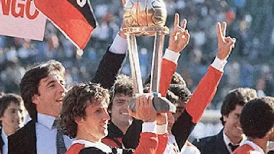 Carpegiani liderou o Flamengo nas conquistas de 1981