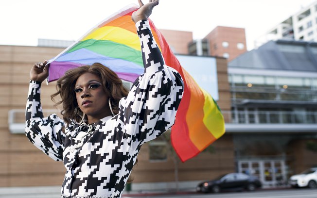 Comunidade LGBTQIA  enfrenta desafios no mercado de trabalho