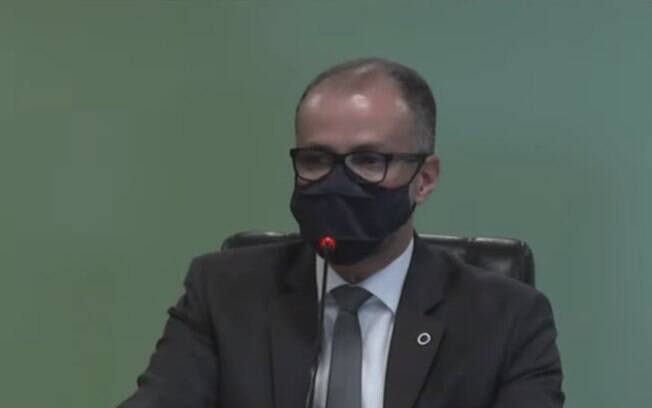 Antônio Barra Torres, diretor-presidente da Anvisa, defendeu postura da Agência Antônio Barra Torres, diretor-presidente da Anvisa, defendeu postura da Agência