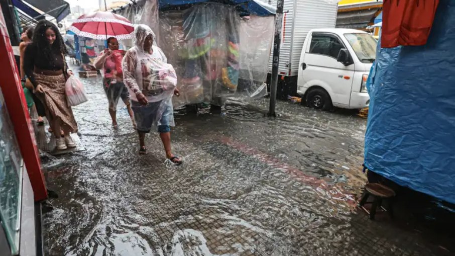 Alerta de perigo destaca regiões do Norte e litoral do Nordeste Alerta de perigo destaca regiões do Norte e litoral do Nordeste