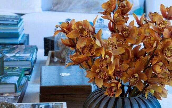As orquídeas em destaque na foto garantiram a elegância da decoração de Christina Hamoui