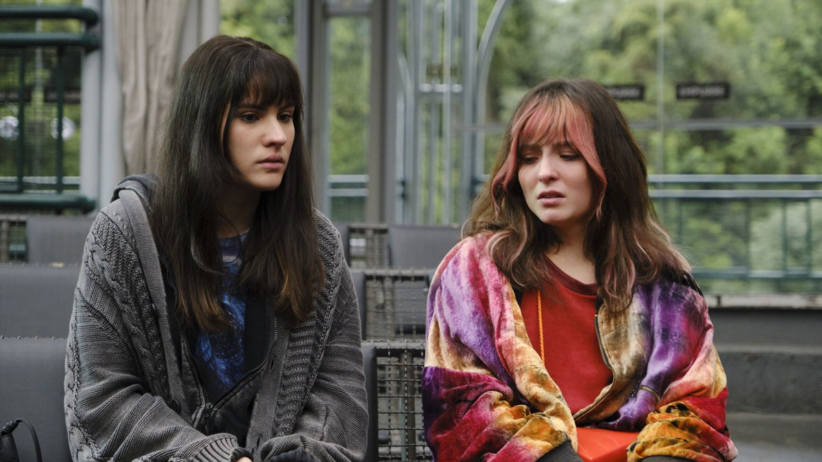 Traição Entre Amigas Traição Entre Amigas