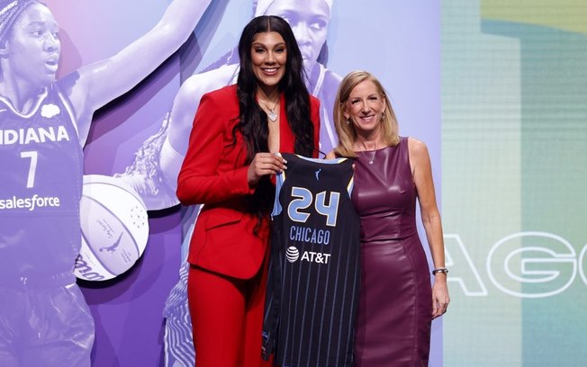 Kamilla Cardoso faz história e é escolhida por time no Draft da WNBA