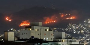 Fogo de grandes proporções atinge Serra do Curral em BH