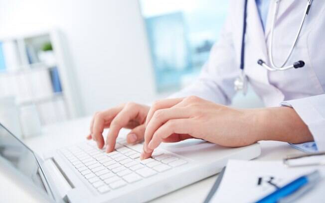 Mais de 20% de médicos recém-formados migram para outros estados