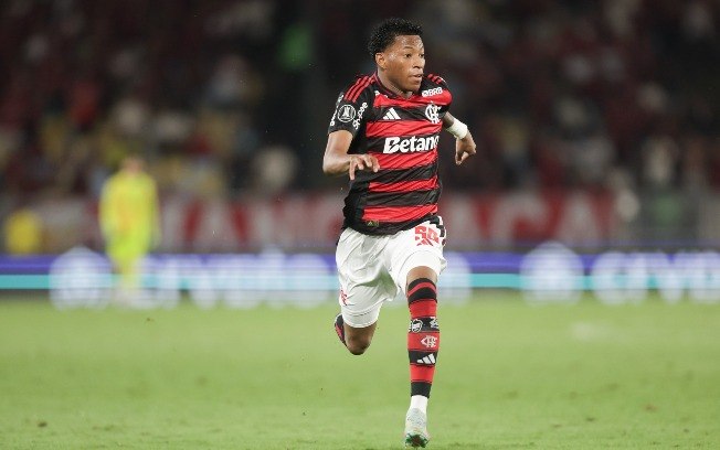 Gonzalo Plata com a camisa do Flamengo Gonzalo Plata com a camisa do Flamengo