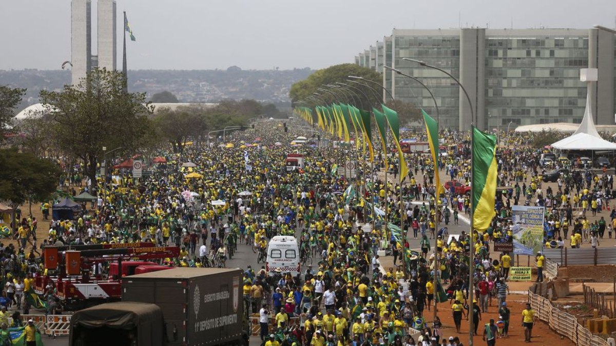 A Esplanada dos Ministérios ficou cheia de apoiadores do presidente Jair Bolsonaro