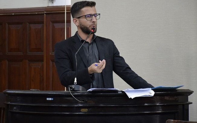 Vereador Elton Carvalho pede abertura de sindicância sobre morte na UPA Vereador Elton Carvalho pede abertura de sindicância sobre morte na UPA
