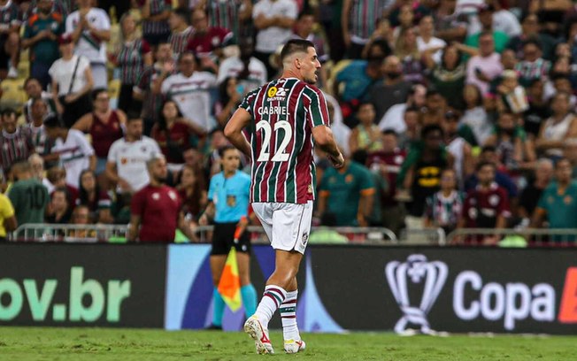 Gabriel Pires entrou no segundo tempo doe duelo entre Fluminense e Sampaio Corrêa no Maracanã 