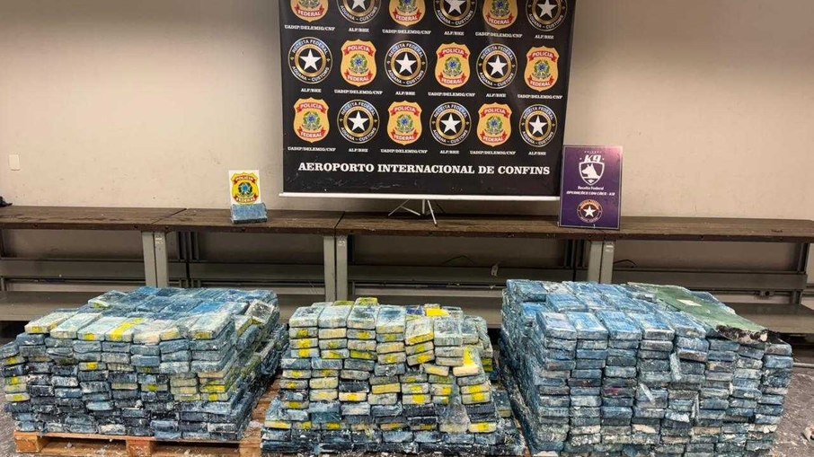PF e Receita apreendem 1,2 tonelada de cocaína em Confins