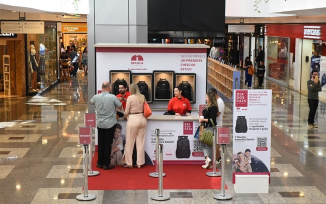 Dia dos Pais no Brasília Shopping presenteia clientes com mochila Sestini