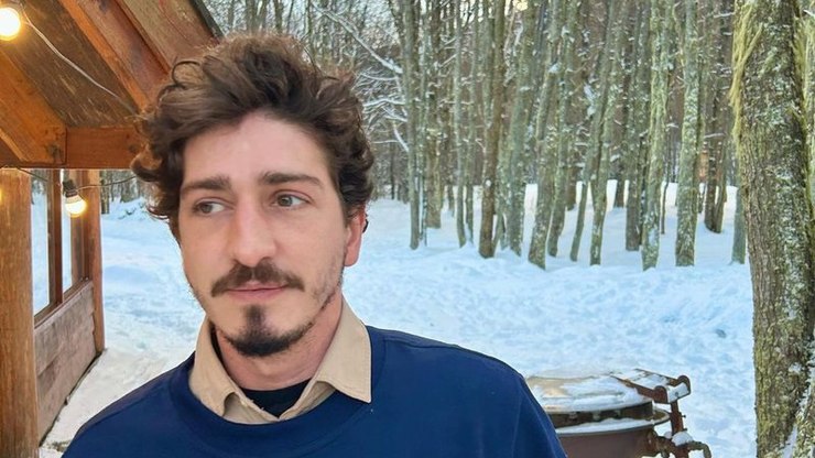 Johnny%20Massaro%20sobre%20medo%20de%20expor%20orienta%C3%A7%C3%A3o%20sexual%3A%20%22N%C3%A3o%20podia%22